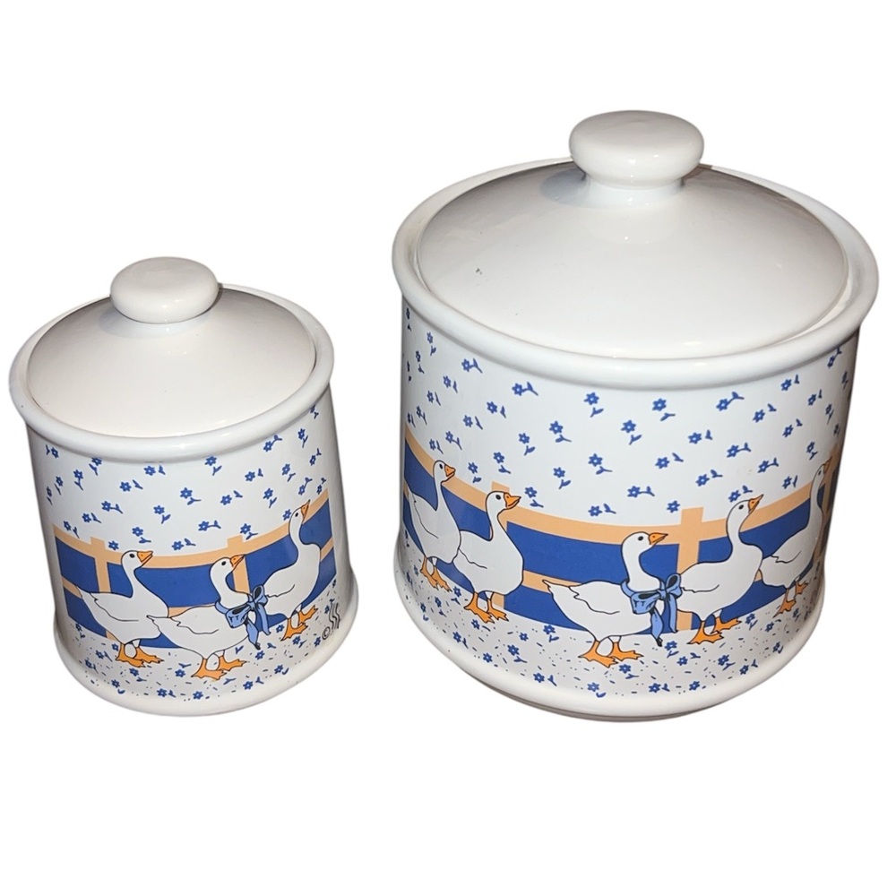Vintage 1980s Blue Ribbon Country Geese Canister Set - Picture 2 of 11